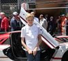 Leur fils Jacques a séduit avec son style plus décontracté, entre blazer bleu marine, jean et lunettes de soleil.

Le prince Albert II de Monaco et son fils le prince Jacques de Monaco, marquis des Baux avec Yannick Alléno lors du Formula 1 Louis Vuitton Grand Prix de Monaco 2026 le 7 juin 2026. © Bruno Bebert/Bestimage
