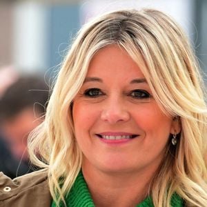 Flavie Flament tourne sa nouvelle émission "Flavie en France" (France 3), avec le retour du jeu "Le Schmilblic", à Vienne (Isère), le 24 octobre 2025. La diffusion est prévue du 17 au 21 novembre 2025.
© Romain Doucelin / Bestimage