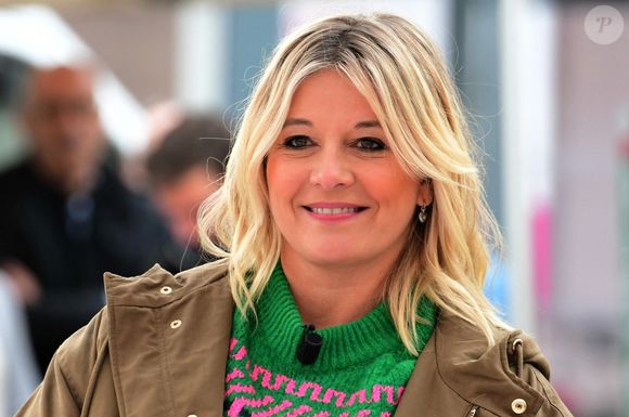 Flavie Flament tourne sa nouvelle émission "Flavie en France" (France 3), avec le retour du jeu "Le Schmilblic", à Vienne (Isère), le 24 octobre 2025. La diffusion est prévue du 17 au 21 novembre 2025.
© Romain Doucelin / Bestimage