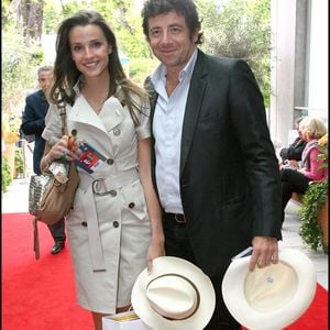 Patrick Bruel et Celine Bosquet - finales hommes du tournoi de Roland Garros 2009 - Internationaux de France - dimanche 7 juin. RINDOFF-JACOVIDES / BESTIMAGE