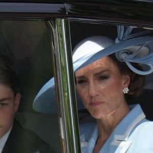 Le prince George de Galles, la princesse Charlotte de Galles, Catherine (Kate) Middleton, princesse de Galles - Des membres de la famille royale assistent à la parade « Trooping the Colour » au palais de Buckingham, à Londres, au Royaume-Uni, le 13 juin 2026.
© Julien Burton / Bestimage