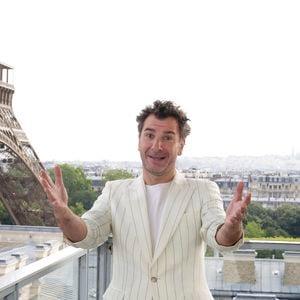 Exclusif - Michaël Youn - Première édition du Multi Screen Grand Prix : une célébration inédite de la création audiovisuelle française dans le cadre prestigieux du Pullman Paris Tour Eiffel sous la présidence de S. Martin (Directeur Général de l'ARPP : l'Autorité de Régulation Professionnelle de la Publicité et également Président de La Fabrique des Formats) et animée par E. Eméyé (journaliste et présentatrice).
Cet événement a rassemblé les professionnels de l'audiovisuel autour d'une ambition commune : mettre à l'honneur l'excellence de la création française tous formats confondus. Paris le 12 juin 2025 - © Jack Tribeca / Bestimage