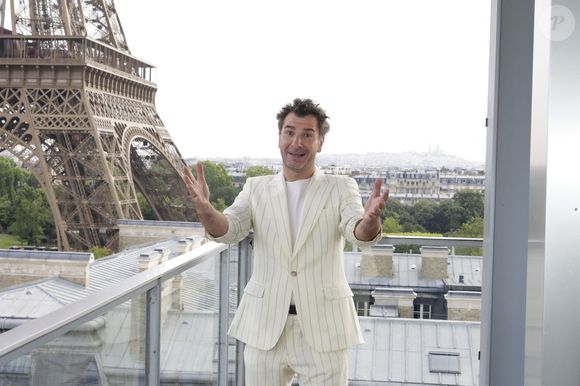 Exclusif - Michaël Youn - Première édition du Multi Screen Grand Prix : une célébration inédite de la création audiovisuelle française dans le cadre prestigieux du Pullman Paris Tour Eiffel sous la présidence de S. Martin (Directeur Général de l'ARPP : l'Autorité de Régulation Professionnelle de la Publicité et également Président de La Fabrique des Formats) et animée par E. Eméyé (journaliste et présentatrice).
Cet événement a rassemblé les professionnels de l'audiovisuel autour d'une ambition commune : mettre à l'honneur l'excellence de la création française tous formats confondus. Paris le 12 juin 2025 - © Jack Tribeca / Bestimage