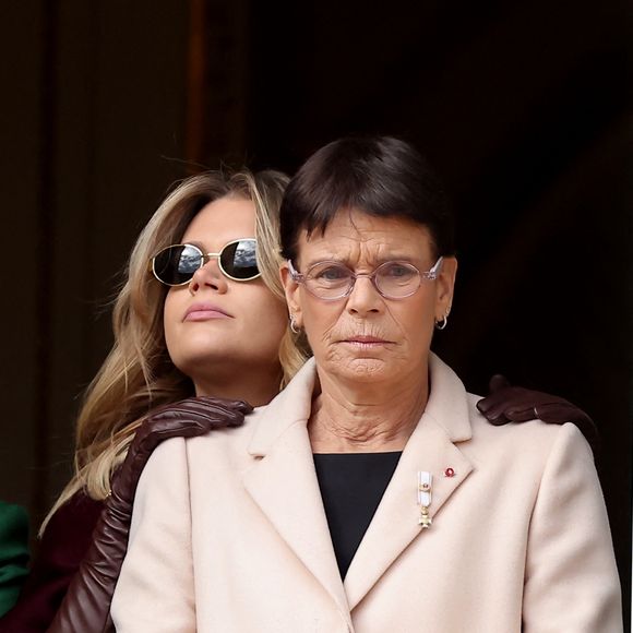 Camille Gottlieb, La princesse Stéphanie de Monaco - La famille princière de Monaco au balcon du palais, à l'occasion de la Fête Nationale de Monaco, le 19 novembre 2025. © Dominique Jacovides/Bestimage