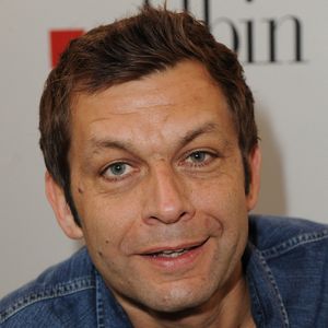 Laurent Mariotte signant des exemplaires de son livre lors du 32e Salon du Livre de Paris qui s'est tenu au Parc des Expositions, Porte de Versailles à Paris, France, le 18 mars 2012. Photo by Giancarlo Gorassini/ABACAPRESS.COM
