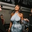 "Un de mes plus beaux souvenirs" : le maquilleur de la mère d'Aya Nakamura raconte sa soirée au Stade de France