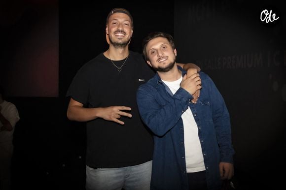 Carlito (Raphaël Carlier) et McFly (David Coscas) - Avant-première du film « La Traversée » de McFly et Carlito retraçant leur traversée vers la Corse : en septembre 2020, Paris, le 16 décembre 2021. © Jack Tribeca / Bestimage