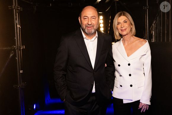 Exclusif - Kad Merad et Michele Laroque lors de l'enregistrement de l'émission "La chanson secrète N°14", présentée par Nikos Aliagas et diffusée le 26 décembre sur TF1, à Paris le 9 décembre 2025. © Jacovides-Moreau/Bestimage