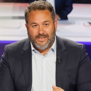 À 11 ans, il a vu son enfance bouleversée par ce drame dont il n’avait jamais vraiment parlé publiquement...

Bruce Toussaint - Conférence de presse de rentrée de BFMTV saison 2021/2022 à l'Altice Campus à Paris, France, le 25 août 2021. © Christophe Clovis/Bestimage