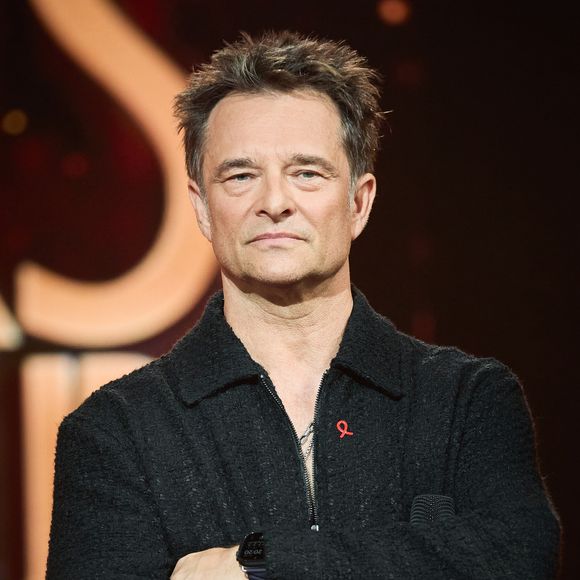 David Hallyday lors de l’enregistrement de l’émission “Les stars s’unissent pour le Sidaction” au théâtre Marigny à Paris, France, le 11 mars 2025. © Guirec-Moreau/ Bestimage