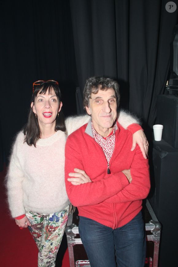 Lui qui a fait les belles heures de France 2 en tant que présentateur du "Plus grand cabaret du monde", émission qui a révélé  Shirley et Dino au grand public

Exclusif - Shirley et Dino lors du concert de soutien à la CGT au cirque Phénix à Paris, le 22 janvier 2020.
© JLPPA/Bestimage