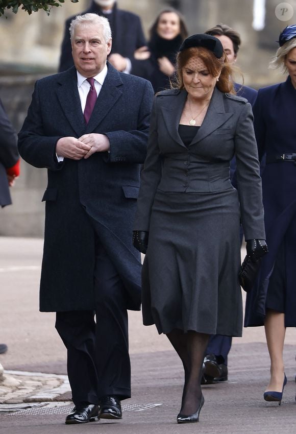 Le prince Andrew, Sarah Ferguson - Arrivées à la messe en hommage au roi Constantin II à la chapelle Saint George à Windsor le 27 février 2024.