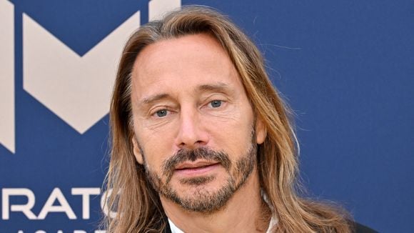 "Il a dû faire une..." : Le visage transformé de Bob Sinclar enfin expliqué par un expert en médecine esthétique