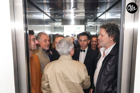 Exclusif - Philippe Risoli, Julien Lepers, Jordan Deluxe, Christophe Carrière, en backstage de l’enregistrement de l’emission "On Connait La Chanson Années 80", présentée par L.Boccolini et diffusée le 22 septembre 2026 sur W9, à Paris, France, le 9 avril 2026. © Jack Tribeca/Bestimage