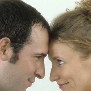 Archives -  Jean Dujardin et Alexandra Lamy dans la série "Un gars, une fille" le 31 janvier 2002.

© Bestimage