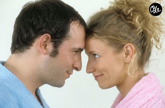Archives -  Jean Dujardin et Alexandra Lamy dans la série "Un gars, une fille" le 31 janvier 2002.

© Bestimage