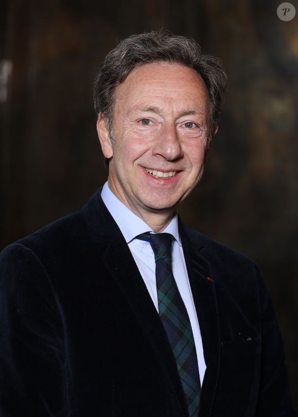 Exclusif - Stéphane Bern nommé Pape du Patrimoine lors de la Saint Clément au restaurant Alain Ducasse Baccarat, à Paris, France, le 20 novembre 2025. © Denis Guignebourg/Bestimage