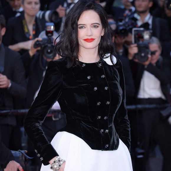Eva Green sur le tapis rouge du film « Emilia Perez » lors du 77e Festival de Cannes, au Palais des Festivals, le 18 mai 2024 à Cannes, en France. Photo de David Boyer/ABACAPRESS.COM