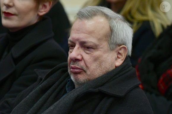 Périco Légasse - Obsèques de J-F.Kahn dans la salle polyvalente de Mussy-sur-Seine, le 29 janvier 2025. Après cet hommage civil en présence de ses proches et notamment du Premier ministre F.Bayrou, le journaliste, décédé le 22 janvier 2025 à 86 ans, sera inhumé dans le cimetière communal dans la plus stricte intimité.
© Romain Doucelin / Bestimage