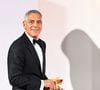 La star a reçu un Lion d'or saluant toute sa carrière

George Clooney (Lion d’or d’honneur) à la cérémonie d'ouverture et la projection du film "Ink" lors de la 83ème édition du festival international du film de Venise, la Mostra le 2 septembre 2026. © Pierre Perusseau / Bestimage