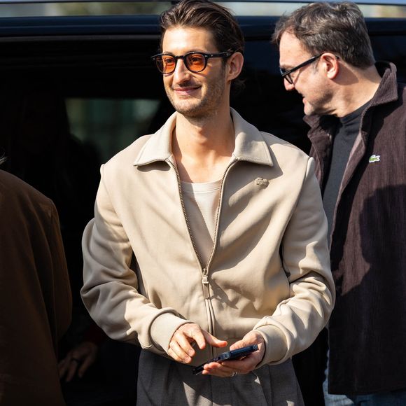 Pierre Niney au défilé Lacoste "Collection Femme Prêt-à-Porter Automne/Hiver 2026-2027" lors de la Fashion Week de Paris, le 8 mars 2026

© Thibault Duboucher / Bestimage