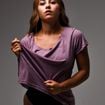 Ne jetez pas vos vieux t-shirts ! 6 façons de leur redonner une seconde vie très facilement