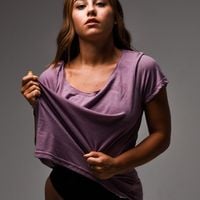 Ne jetez pas vos vieux t-shirts ! 6 façons de leur redonner une seconde vie très facilement