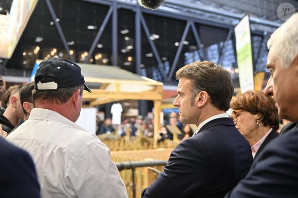 Le President de la Republique Emmanuel Macron et la ministre de l'Agriculture et de la Souveraineté alimentaire, Annie Genevard inaugurent le Salon International de l’Agriculture a Paris, le samedi 22 fevrier 2025.
© Jeanne Accorsini / Pool / Bestimage Paris, France.