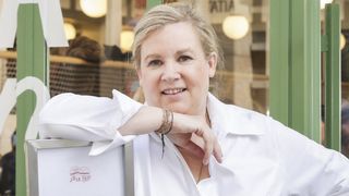"Si ce n'est pas le bonheur, ça y ressemble" : le bel été d'Hélène Darroze dans une région du monde chère à son cœur