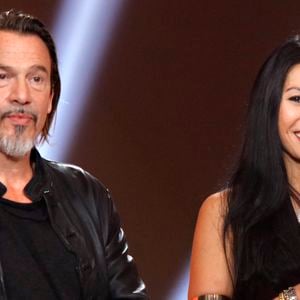 Les chanteurs Florent Pagny et Anggun apparaissent dans une émission de télévision à Paris, France, décembre 2015. 

Photo par Vim/ABACAPRESS.COM