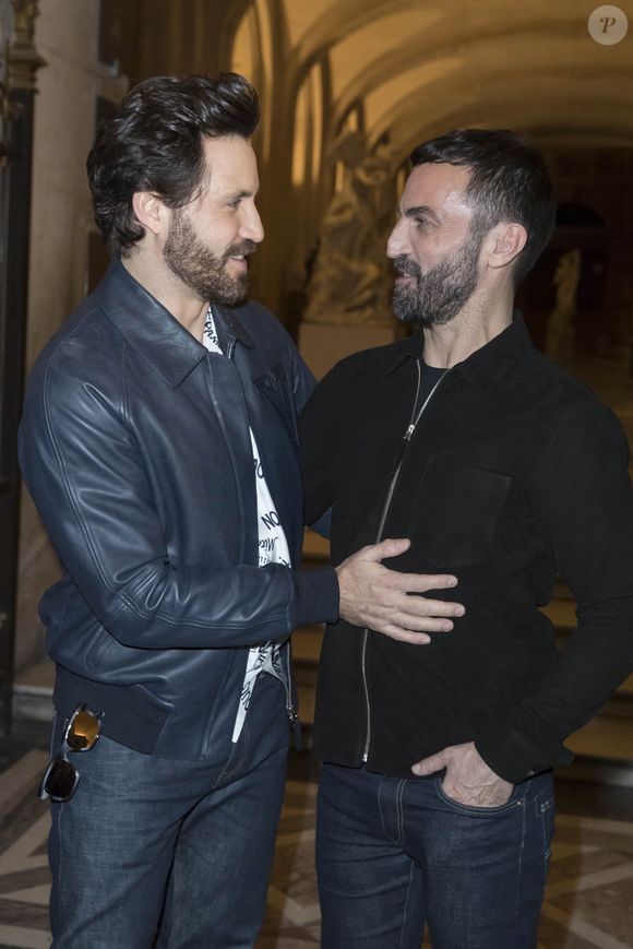 Edgar Ramirez et Le styliste Nicolas Ghesquière - Backstage - défilé de mode PAP Femme automne-hiver 2018/2019 " Louis Vuitton " à Paris le 6 mars 2018
© Olivier Borde / Bestimage
