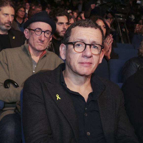Jean-François Derec, Dany Boon lors d'une cérémonie organisée par le Conseil des institutions juives de France (CRIF) en hommage aux victimes des attentats du Hamas du 7 octobre 2023 contre Israël, à l'occasion du premier anniversaire de l'événement, à Paris, le 7 octobre 2024. 

© Jack Tribeca / Bestimage