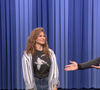 il a été rejoint par sa femme Eva Mendes à la surprise générale.

Capture d'écran de "The Tonight Show" avec Eva Mendes et Ryan Gosling le jeudi 5 mars 2026