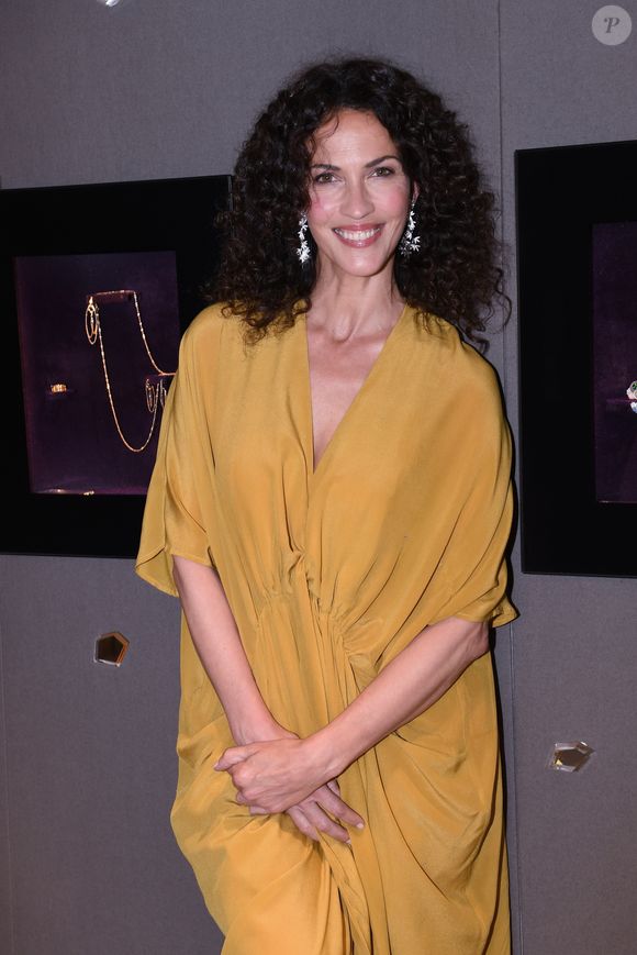 Linda Hardy - Personnalités au cocktail du joailler "Baümer", place Vendôme à Paris, pour fêter l'arrivée de l'été. Le 2 juin 2022. © Rachid Bellak / Bestimage