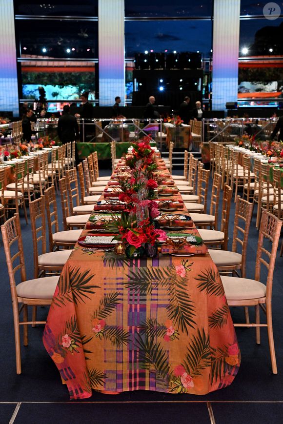 Illustration durant la 69ème édition du Bal de la Rose dans la Salle des Étoiles du Sporting Monte-Carlo à Monaco, le 29 mars 2025.
Cette année encore, c'est Christian Louboutin qui est le directeur artistique de l'événement dont le thème est "Sunset Bal" dans un décor qui a plongé les invités dans les Caraibes. © Bruno Bebert / Pool Monaco / Bestimage
