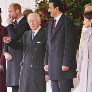 Le prince William, prince de Galles, et Catherine (Kate) Middleton, princesse de Galles, le roi Charles III d'Angleterre et Camilla Parker Bowles, reine consort d'Angleterre, L'émir du Qatar Tamim ben Hamad Al-Thani et sa femme Jawaher bint Hamad bin Suhaim Al-Thani - Cérémonie de bienvenue pour la visite d'État de l'émir du Qatar Tamim ben Hamad Al-Thani à Londres, le 3 décembre 2024.