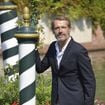 Lambert Wilson propriétaire d'un bien rare datant de plusieurs siècles et situé dans une région où l'hiver est "déprimant"