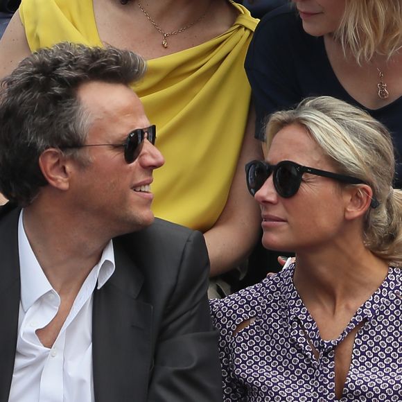 Arthur Sadoun et sa femme Anne-Sophie Lapix - People dans les tribunes des Internationaux de France de Tennis de Roland Garros à Paris. Le 9 juin 2018
© Cyril Moreau / Bestimage