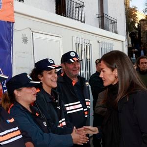 Le roi Felipe VI et la reine Letizia d’Espagne, visitent Letur trois semaines après l'ouragan et les inondations.