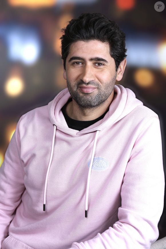 Exclusif - Portrait de Mayel Elhajaoui lors de l'enregistrement de l'émission "Chez Jordan de Luxe" et diffusée sur C8 le 25 novembre 2024.

© Cédric Perrin / Bestimage