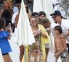 Ouvert il y a plus de 15 ans, l'établissement se revendique comme un lieu célébrant l’esprit festif, la cuisine généreuse et l’atmosphère conviviale du Sud de la France. 

Zlatan Ibrahimovic et ses fils Maximilian et Vincent sur la plage du Bagatelle à Saint-Tropez, Côte d'Azur, France, le 16 août 2017. - Merci de flouter le visage des enfants avant publication -