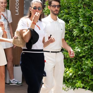 Pierre Niney et Natasha Andrews assistent à la finale hommes de Roland Garros à Roland Garros le 9 juin 2024 à Paris, France. Photo by Laurent Zabulon/ABACAPRESS.COM