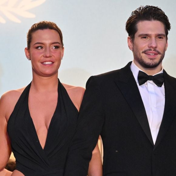 Une relation qui l'apaise.

Adèle Exarchopoulos, François Civil - Descente des marches du film « L’amour ouf » lors du 77ème Festival International du Film de Cannes, au Palais des Festivals à Cannes. Le 23 mai 2024
© Bruno Bebert / Bestimage