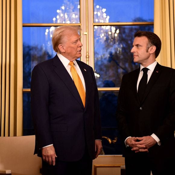 Le président français Emmanuel Macron reçoit son homologue américain Donald Trump au palais présidentiel de l'Elysée à Paris, France, le 7 décembre 2024. © Jeanne Accorsini/Pool/Bestimage