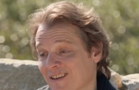 Bénabar ouvre les portes de sa maison dans l'émission "Mon côté sud"