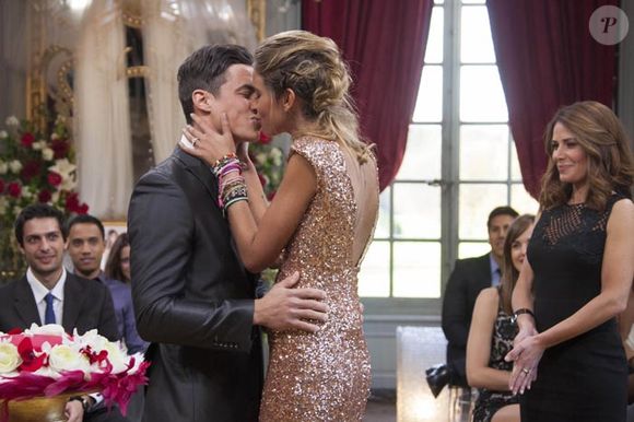 Quatre candidats aux profils variés tenteront de trouver l’amour en quinze jours.

Exclusif : Florian choisit Florie malgré l'opposition de sa mère Francine... Qui veut épouser mon fils - TF1