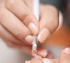 La technique de la résine, elle, offre une robustesse à toute épreuve pour un budget souvent plus doux.