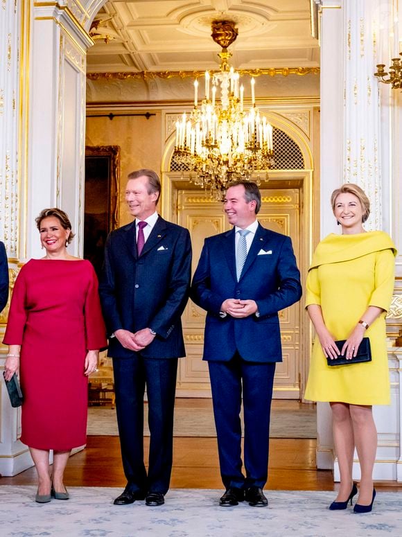 La grande-duchesse Maria Teresa de Luxembourg, Le grand-duc Henri de Luxembourg, La grande-duchesse Maria Teresa de Luxembourg, La comtesse Stéphanie de Lannoy, grande-duchesse héritière de Luxembourg - Signature du décret dans le cadre de la nomination du Grand-Duc héritier de Luxembourg comme Lieutenant-Réprésentant à Luxembourg, le 8 octobre 2024. 
© Dana Press / Bestimage