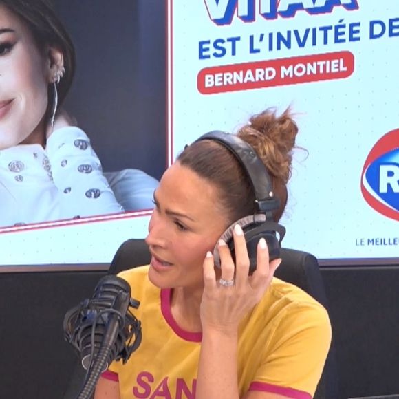 Visage incontournable de la scène musicale française, la chanteuse Vitaa sera mise à l'honneur dans "1 heure avec…" émission de Bernard Montiel sur RFM ce samedi 31 mai 2025. 

Vitaa face à Bernard Montiel dans l'émission "1 heure avec..." sur RFM qui sera diffusée ce samedi 31 mai 2025. (Capture d'écran)