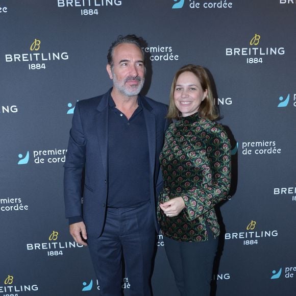 Jean Dujardin et sa femme Nathalie Péchalat (nouvelle présidente de l'association "Premiers de Cordée") - Dîner de charité Breitling à la Samaritaine pour l’association "Premiers de Cordée" à Paris le 4 avril 2024. © Rachid Bellak/Bestimage